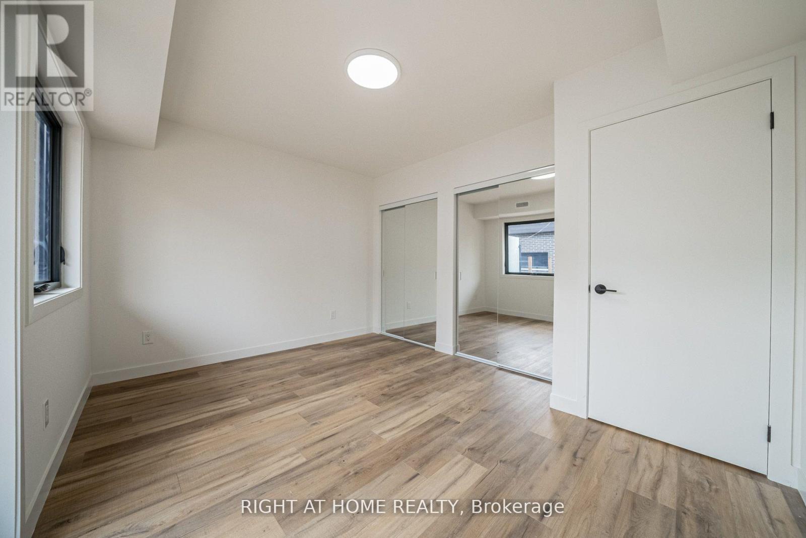 2 - 435 Grace Street, Toronto, Ontario  M6G 3A8 - Photo 18 - C12502804