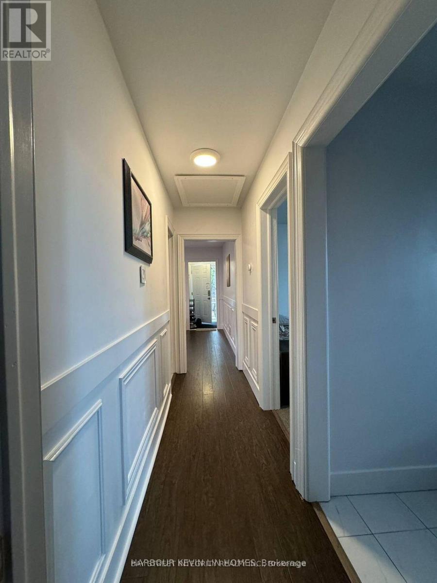 203 Drewry Avenue, Toronto, Ontario  M2M 1E3 - Photo 16 - C12502824