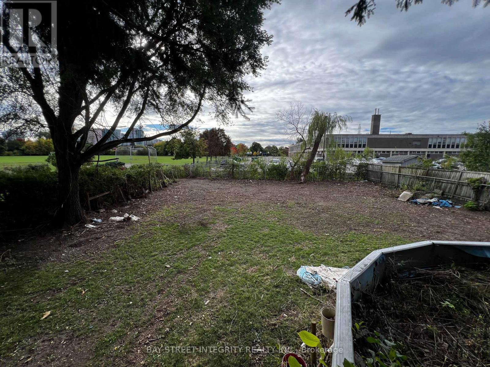 203 Drewry Avenue, Toronto, Ontario  M2M 1E3 - Photo 19 - C12502824