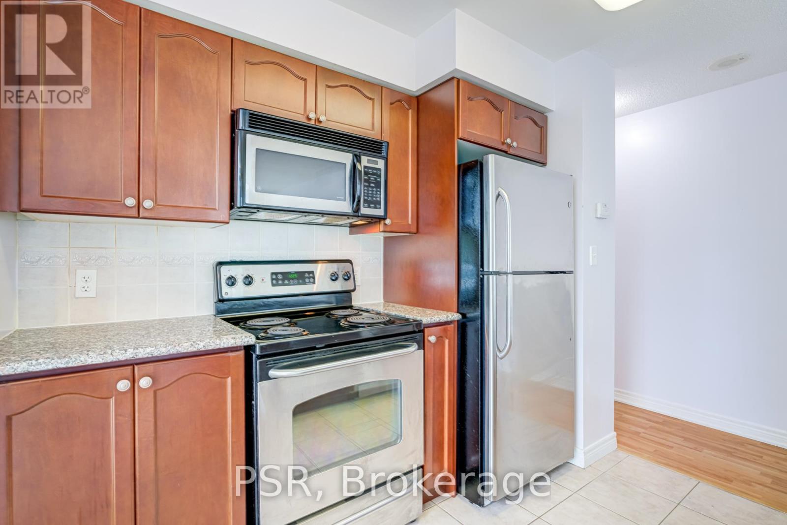 1106 - 30 Grand Trunk Crescent, Toronto, Ontario  M5J 3A4 - Photo 11 - C12502842