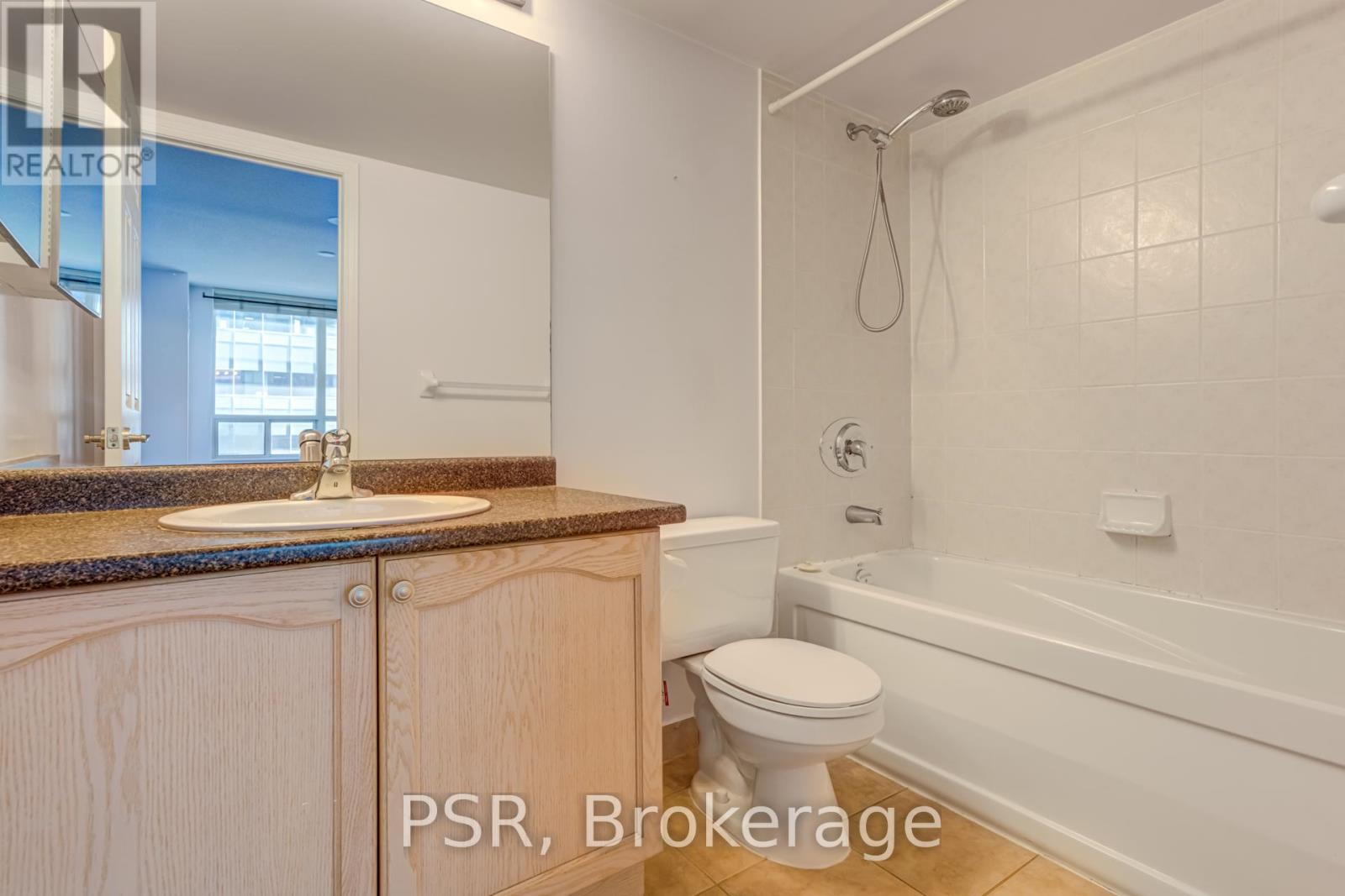 1106 - 30 Grand Trunk Crescent, Toronto, Ontario  M5J 3A4 - Photo 20 - C12502842