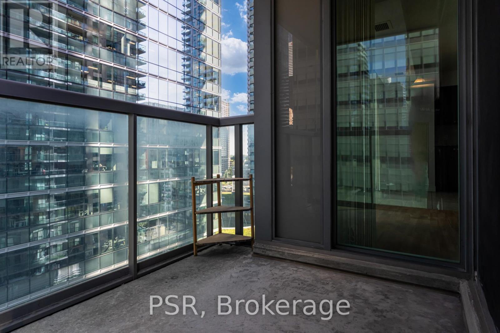 1106 - 30 Grand Trunk Crescent, Toronto, Ontario  M5J 3A4 - Photo 28 - C12502842