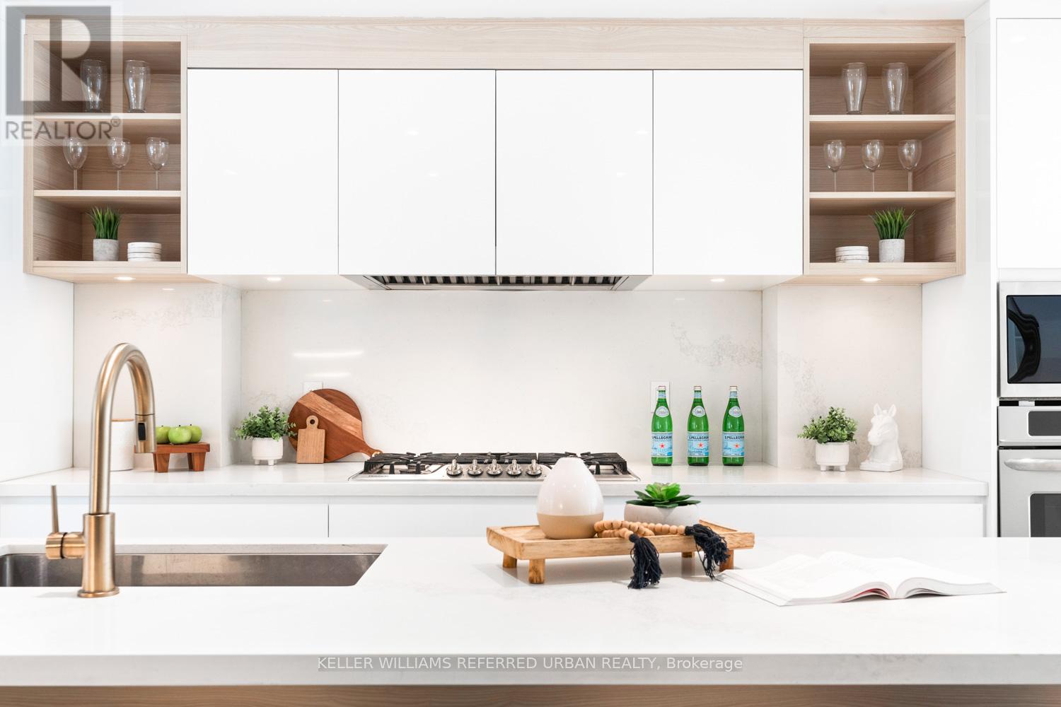 96 Glenvale Boulevard, Toronto, Ontario  M4G 2V9 - Photo 10 - C12502856