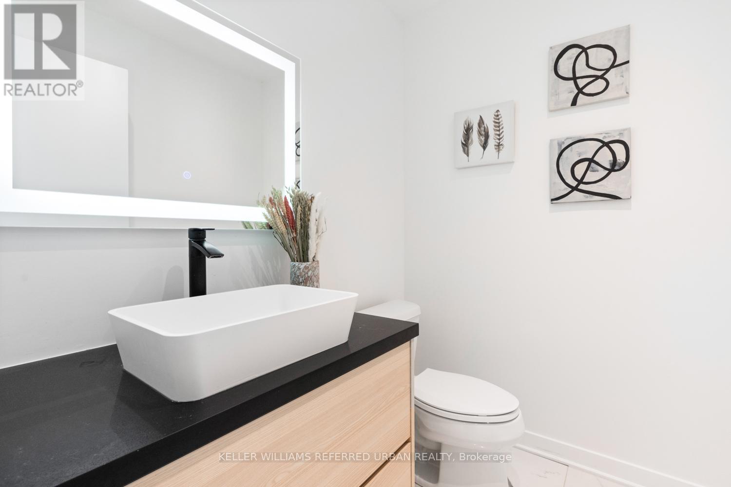 96 Glenvale Boulevard, Toronto, Ontario  M4G 2V9 - Photo 19 - C12502856