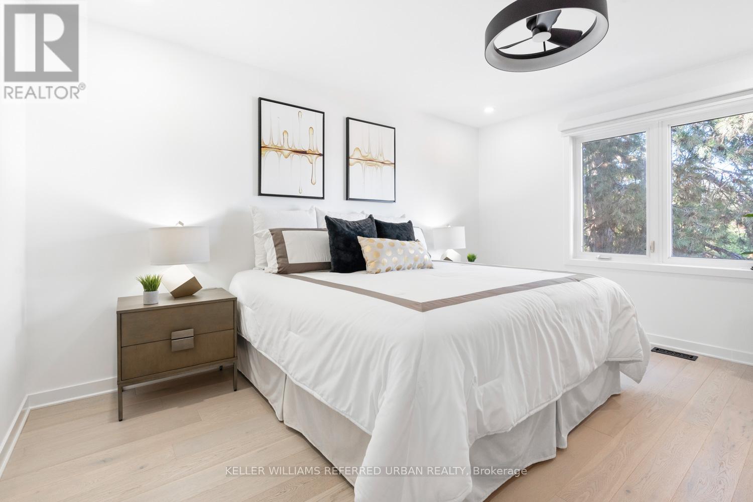 96 Glenvale Boulevard, Toronto, Ontario  M4G 2V9 - Photo 22 - C12502856