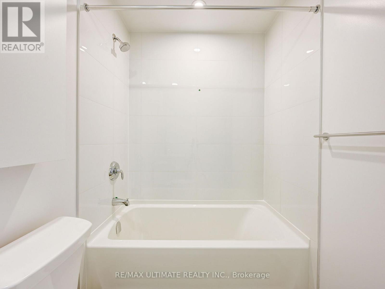 1403 - 50 O'neil Road, Toronto, Ontario  M3C 0R1 - Photo 13 - C12502864