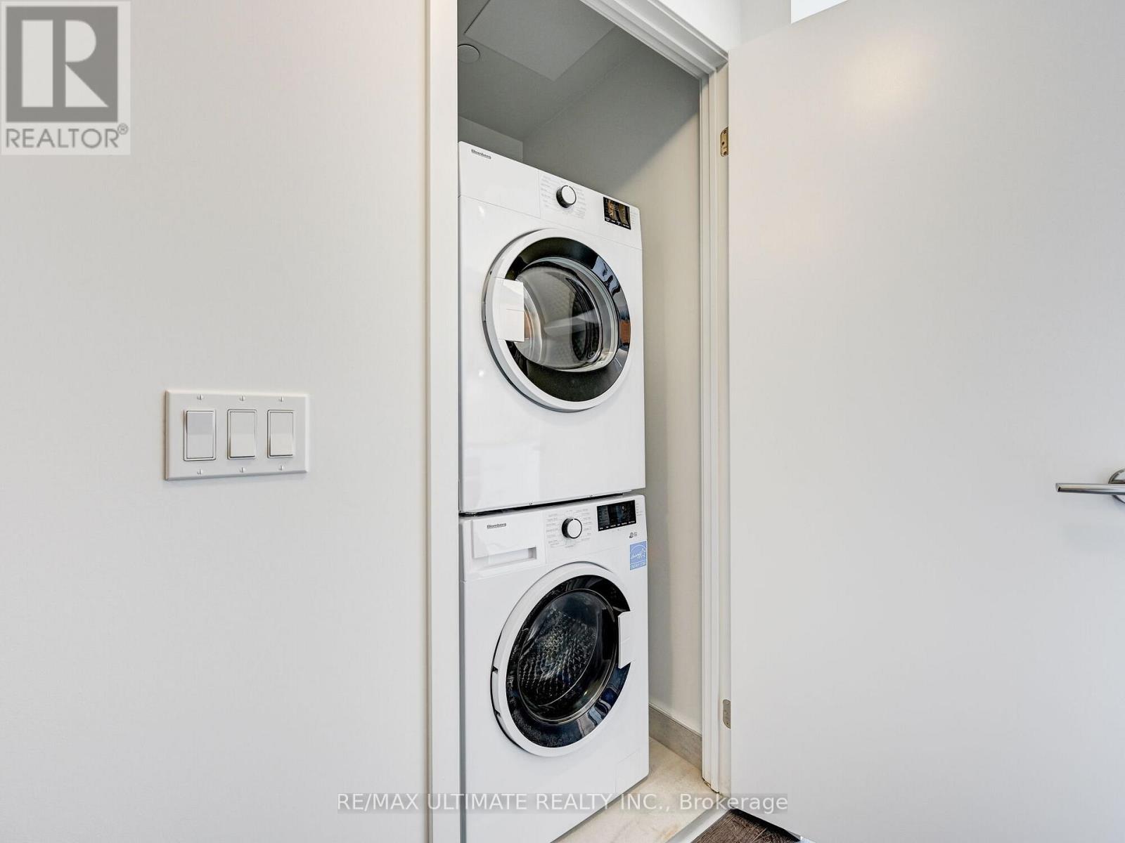 1403 - 50 O'neil Road, Toronto, Ontario  M3C 0R1 - Photo 14 - C12502864