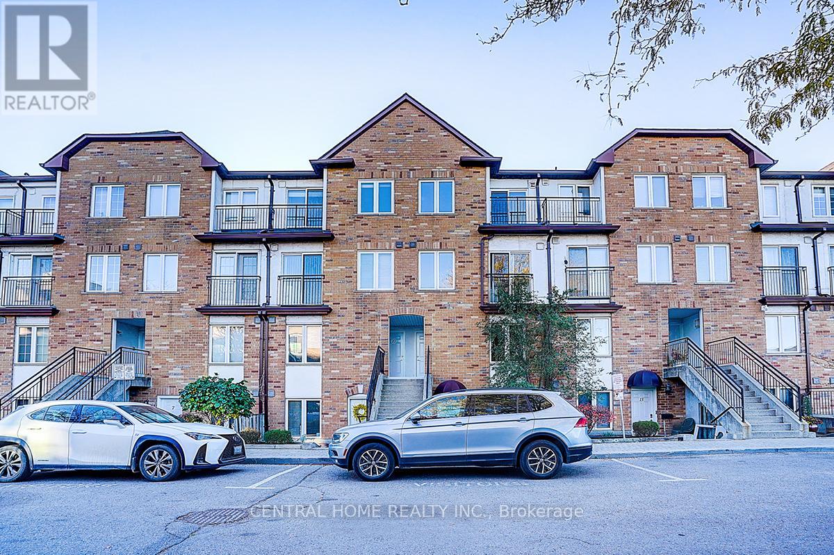 11 - 988 SHEPPARD AVENUE W, Toronto, Ontario