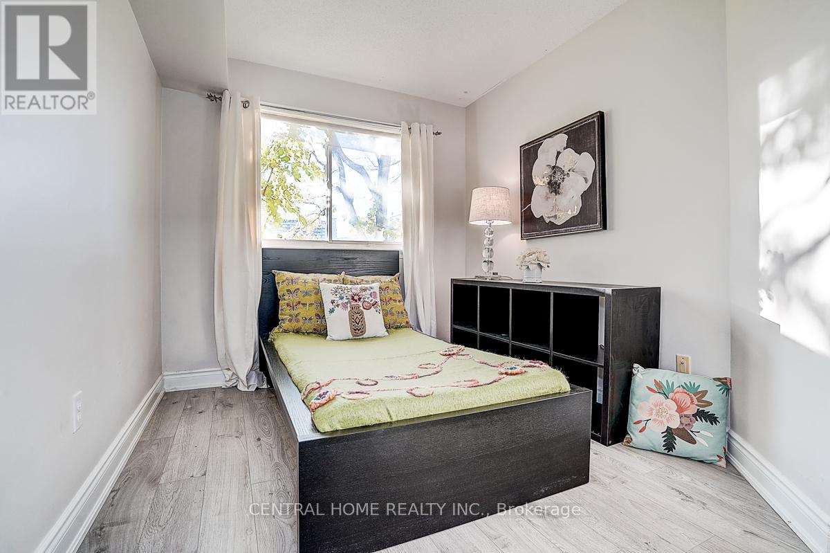 11 - 988 Sheppard Avenue W, Toronto, Ontario  M3H 2T6 - Photo 23 - C12502870