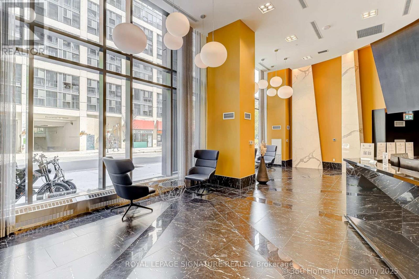 521 - 60 Princess Street, Toronto, Ontario  M5A 2C7 - Photo 3 - C12502880