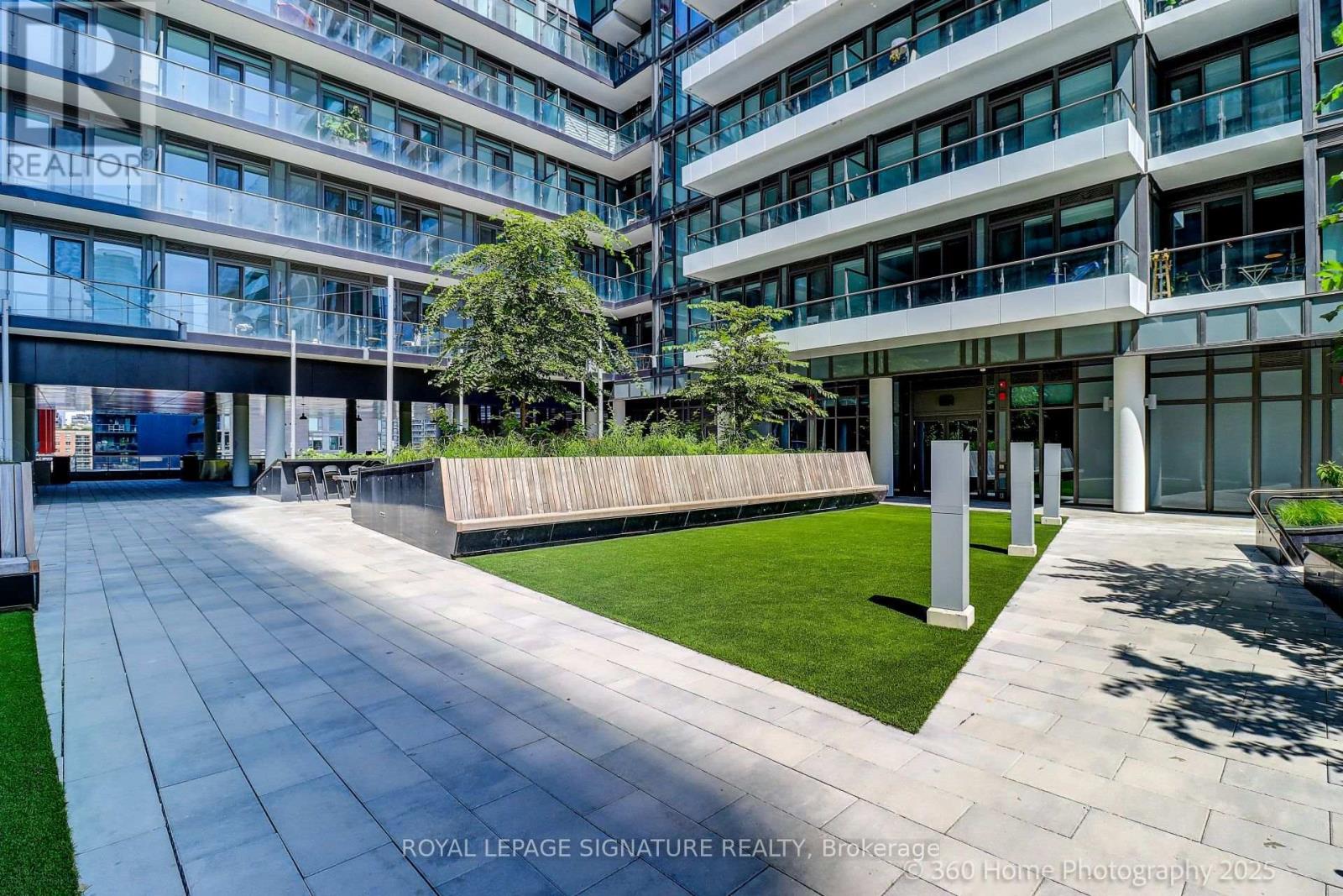 521 - 60 Princess Street, Toronto, Ontario  M5A 2C7 - Photo 8 - C12502880