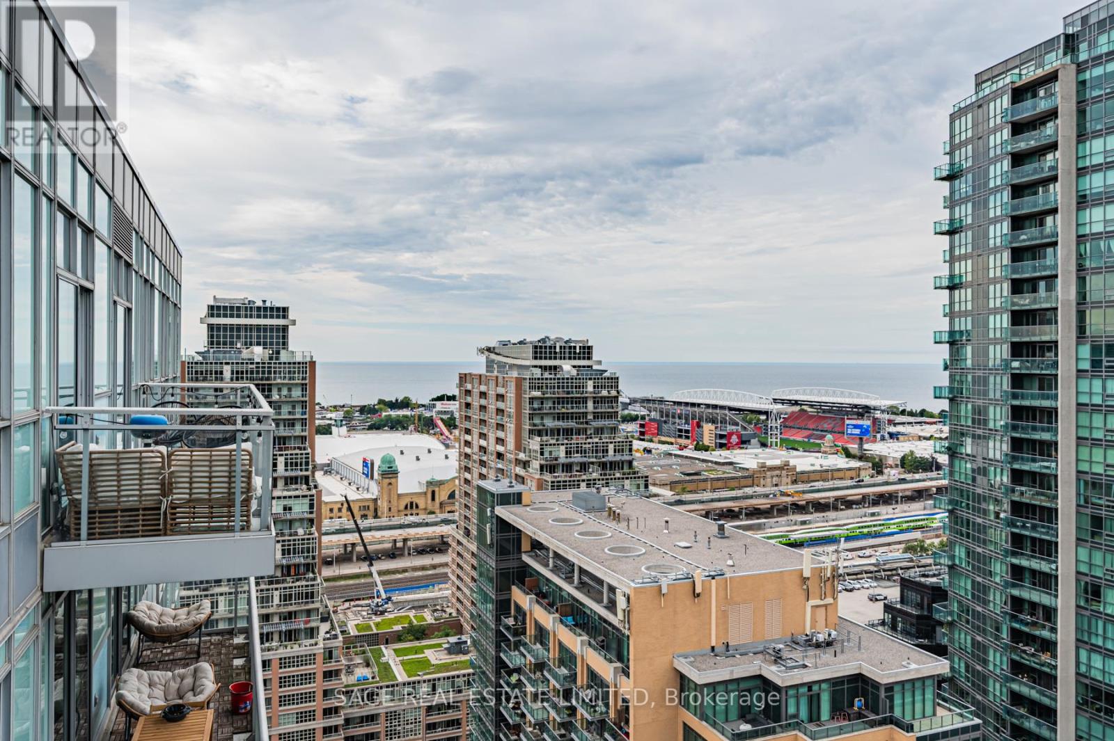 Ph32405 - 50 Lynn Williams Street, Toronto, Ontario  M6K 3R9 - Photo 24 - C12502900