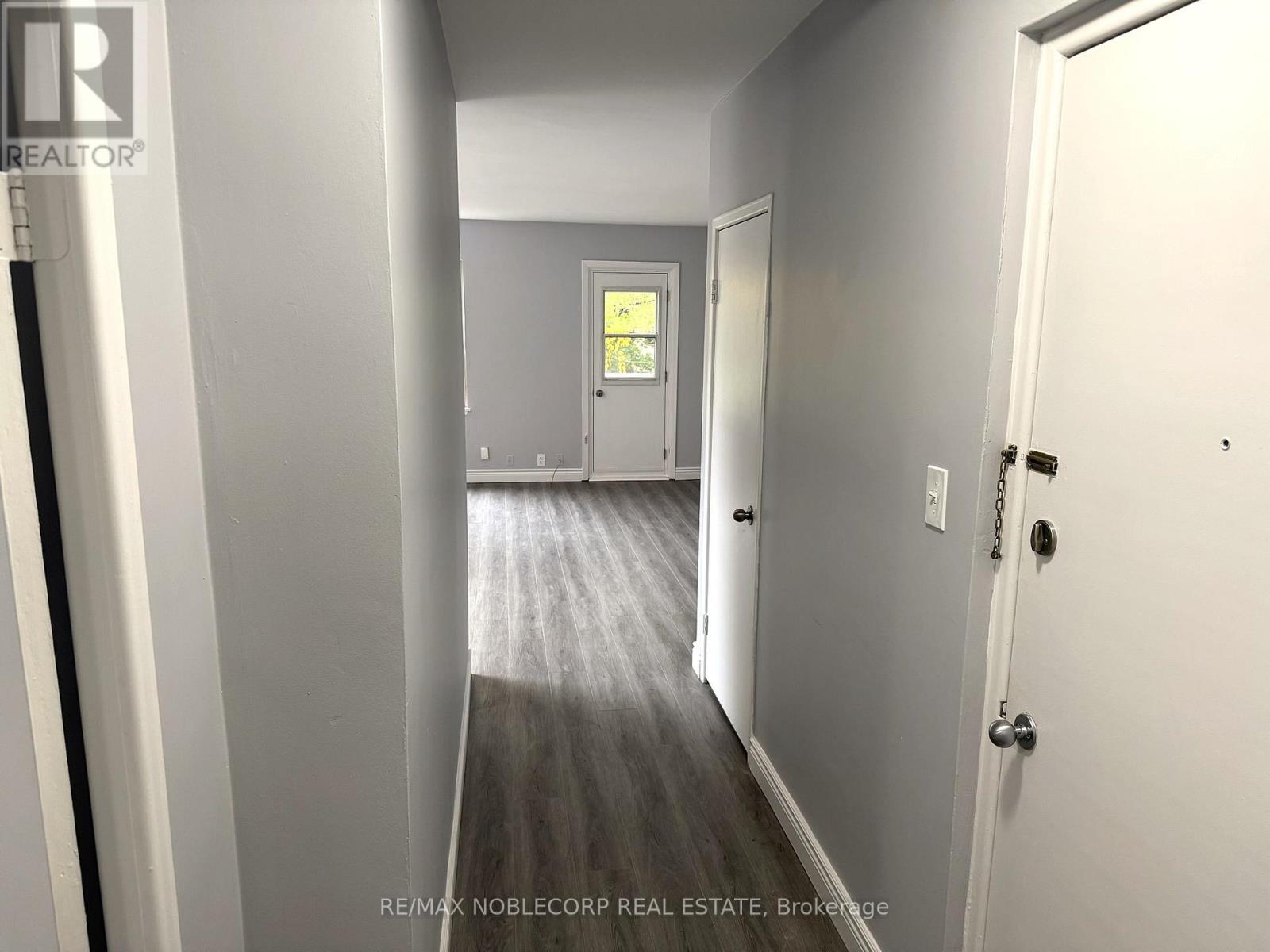 208 - 1315 Bayview Avenue, Toronto, Ontario  M4G 2Z8 - Photo 5 - C12502910