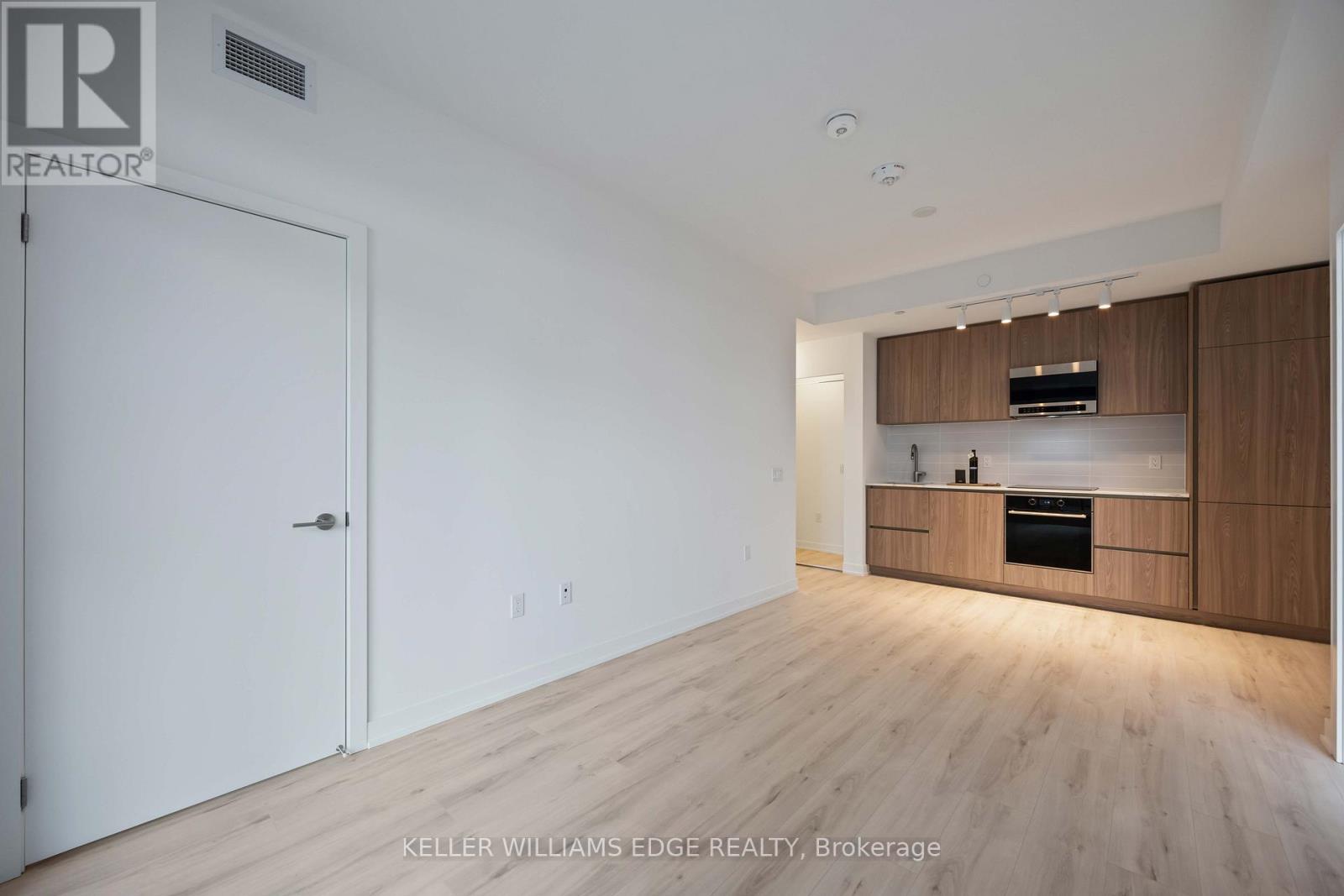 1105 - 110 Broadway Avenue, Toronto, Ontario  M4P 1V3 - Photo 10 - C12502952