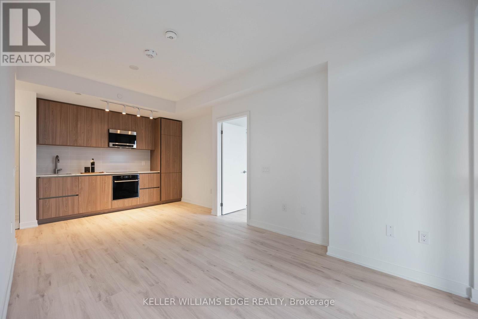 1105 - 110 Broadway Avenue, Toronto, Ontario  M4P 1V3 - Photo 11 - C12502952