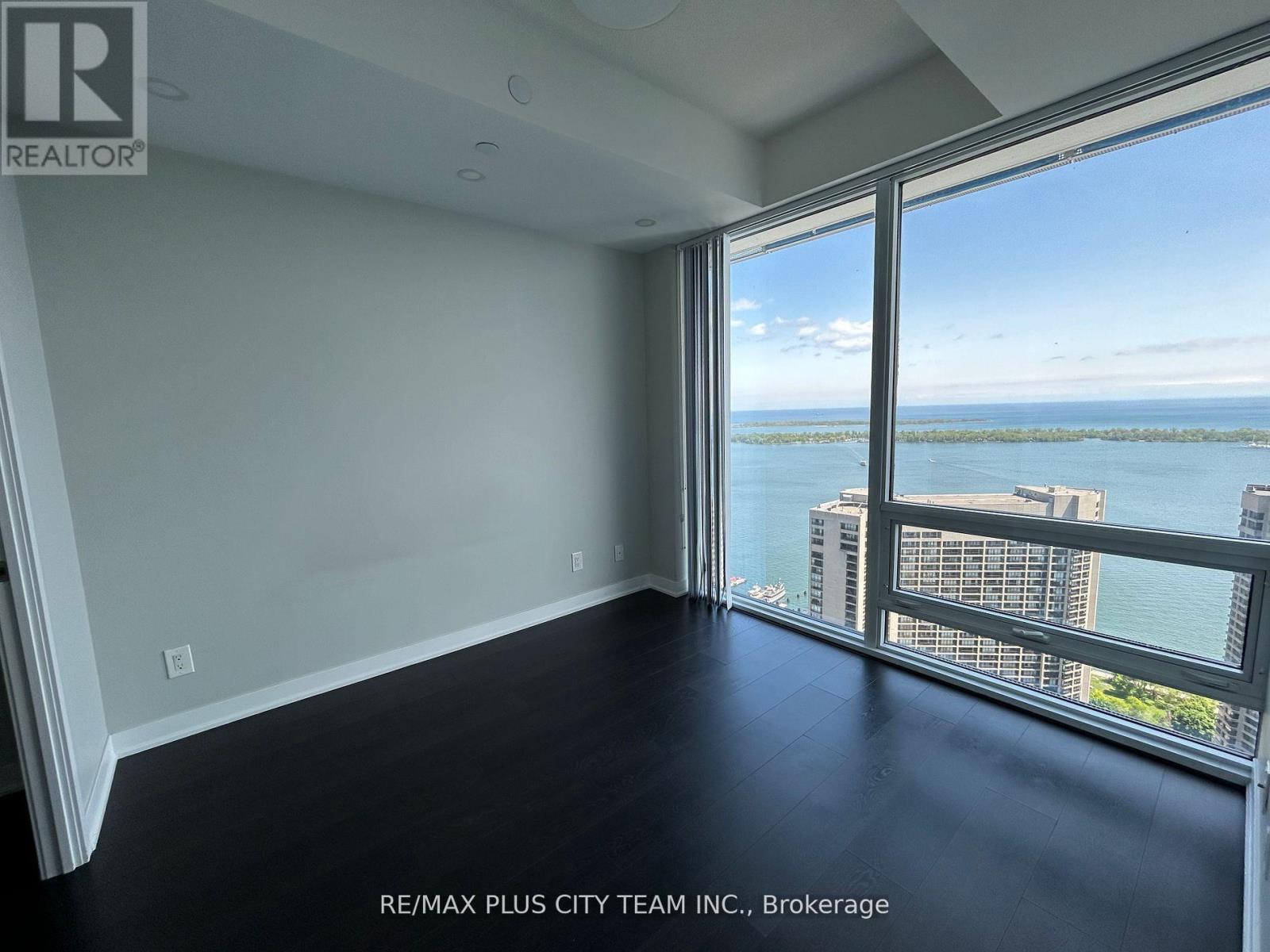 4708 - 88 Harbour Street, Toronto, Ontario  M5J 0C3 - Photo 5 - C12502968