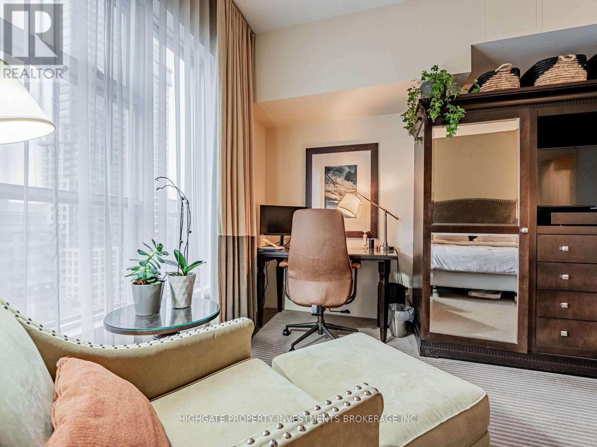 2005 - 1 King Street W, Toronto, Ontario  M5H 1A1 - Photo 15 - C12502984