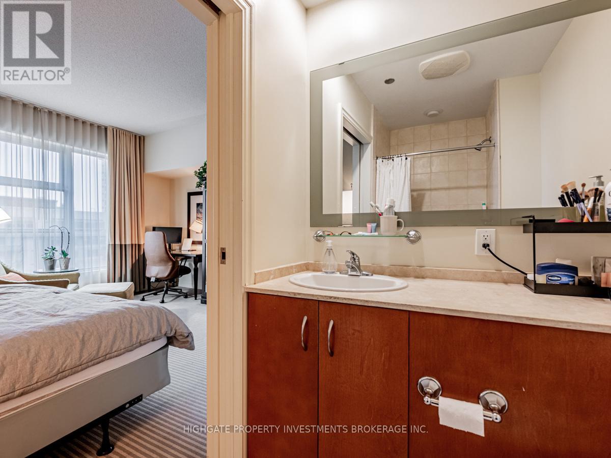 2005 - 1 King Street W, Toronto, Ontario  M5H 1A1 - Photo 20 - C12502984