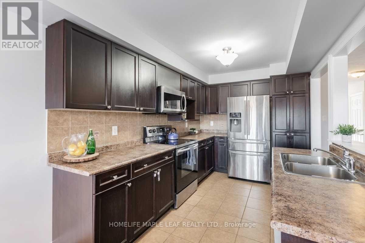 84 Atherton Avenue, Ajax, Ontario  L1T 0L3 - Photo 10 - E12502832