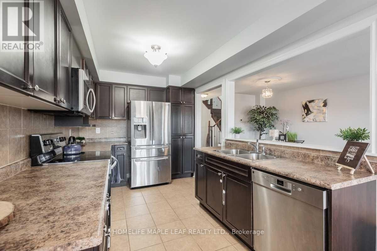 84 Atherton Avenue, Ajax, Ontario  L1T 0L3 - Photo 11 - E12502832