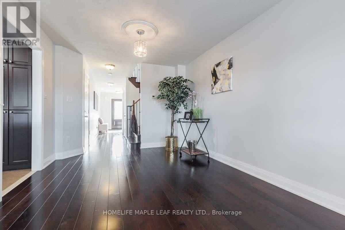 84 Atherton Avenue, Ajax, Ontario  L1T 0L3 - Photo 9 - E12502832