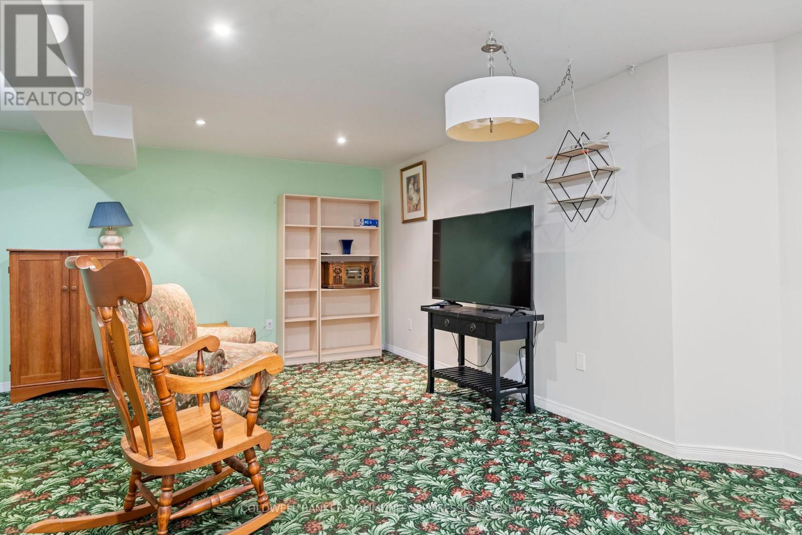 45 - 2737 King Street E, Hamilton, Ontario  L8G 5H1 - Photo 35 - X12501620