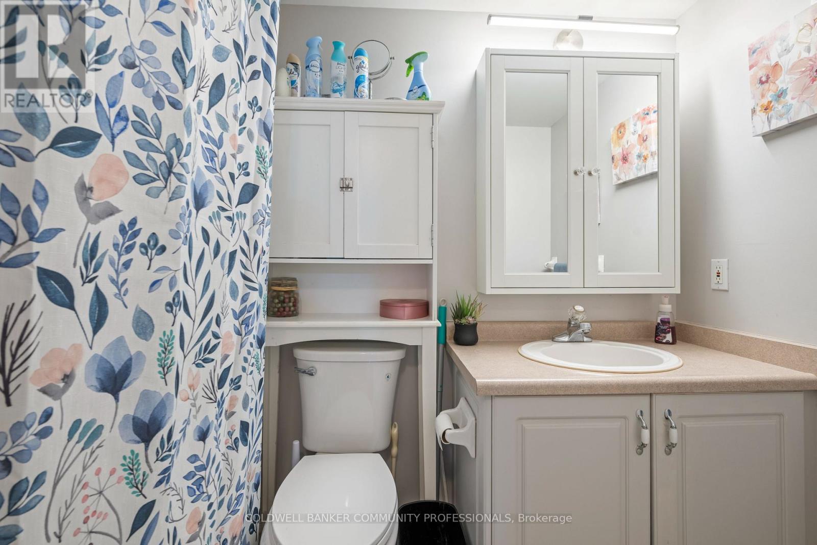 45 - 2737 King Street E, Hamilton, Ontario  L8G 5H1 - Photo 9 - X12501620