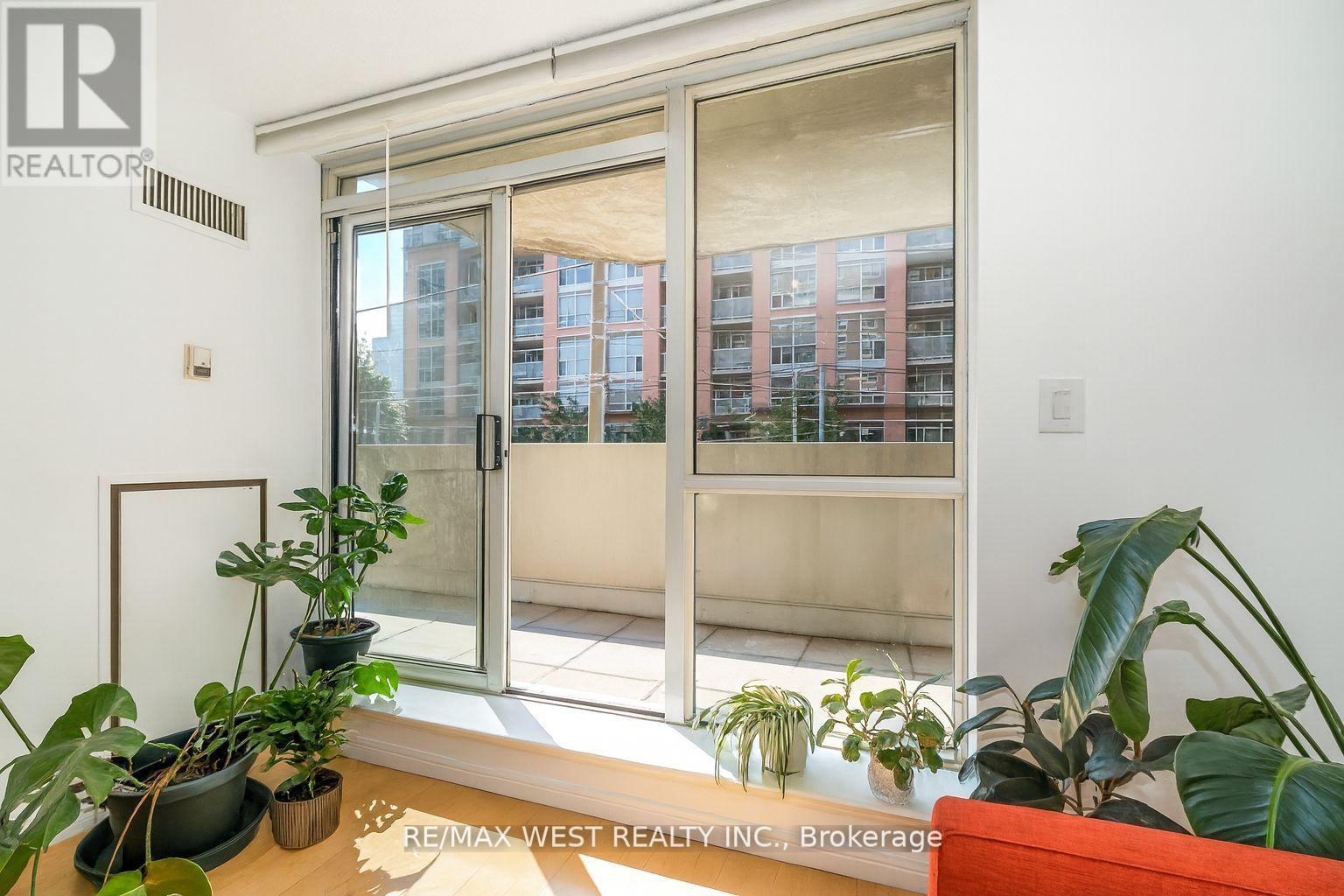 209 - 1000 King Street W, Toronto, Ontario  M6K 3N1 - Photo 3 - C12479869