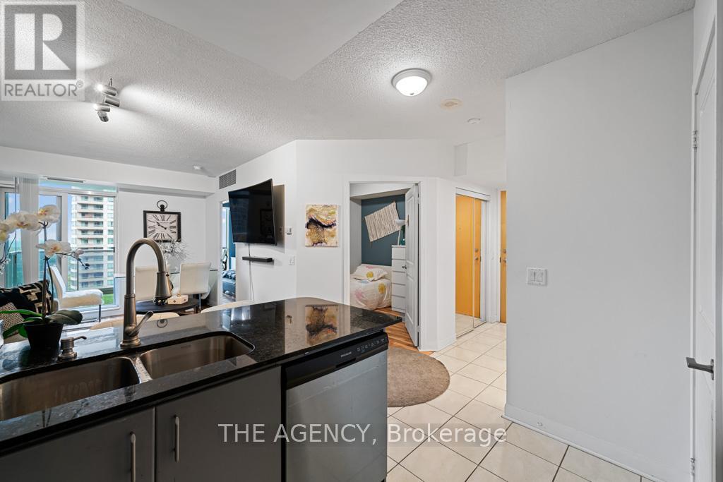 2808 - 4968 Yonge Street, Toronto, Ontario  M2N 7G9 - Photo 11 - C12492882