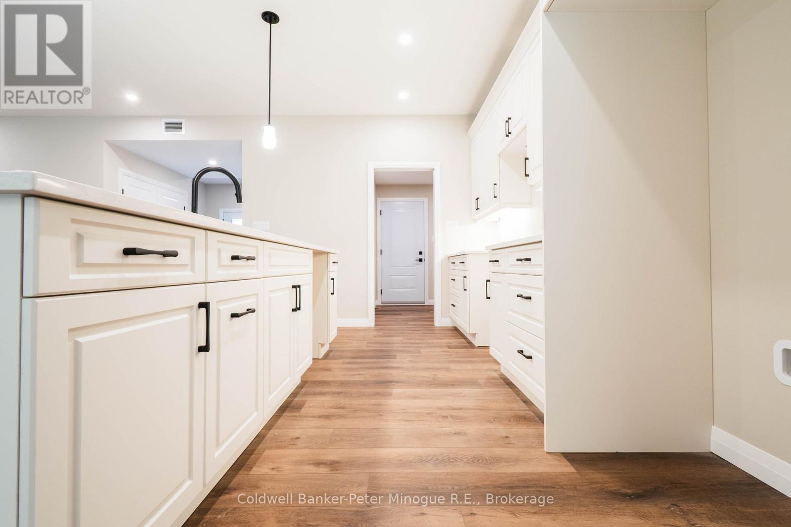 26 Masson Lane W, Callander, Ontario  P0H 1H0 - Photo 10 - X12503262