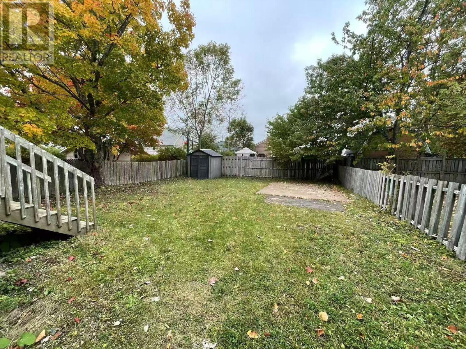 123 Lorne Street, Sydney, Nova Scotia  B1P 4H3 - Photo 3 - 202527123