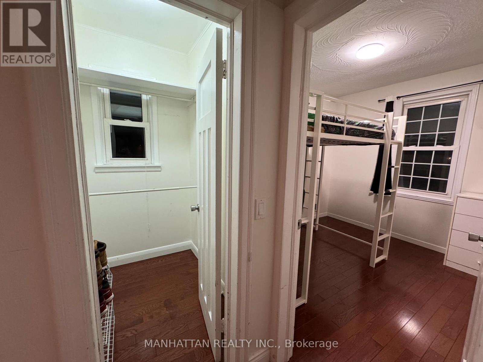 10 Victor Drive, Whitchurch-Stouffville, Ontario  L4A 7X3 - Photo 16 - N12502852