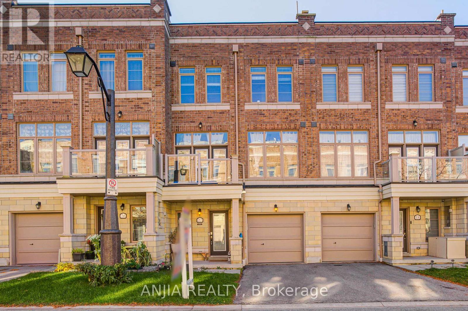 22 ARBOREA LANE, Whitchurch-Stouffville, Ontario