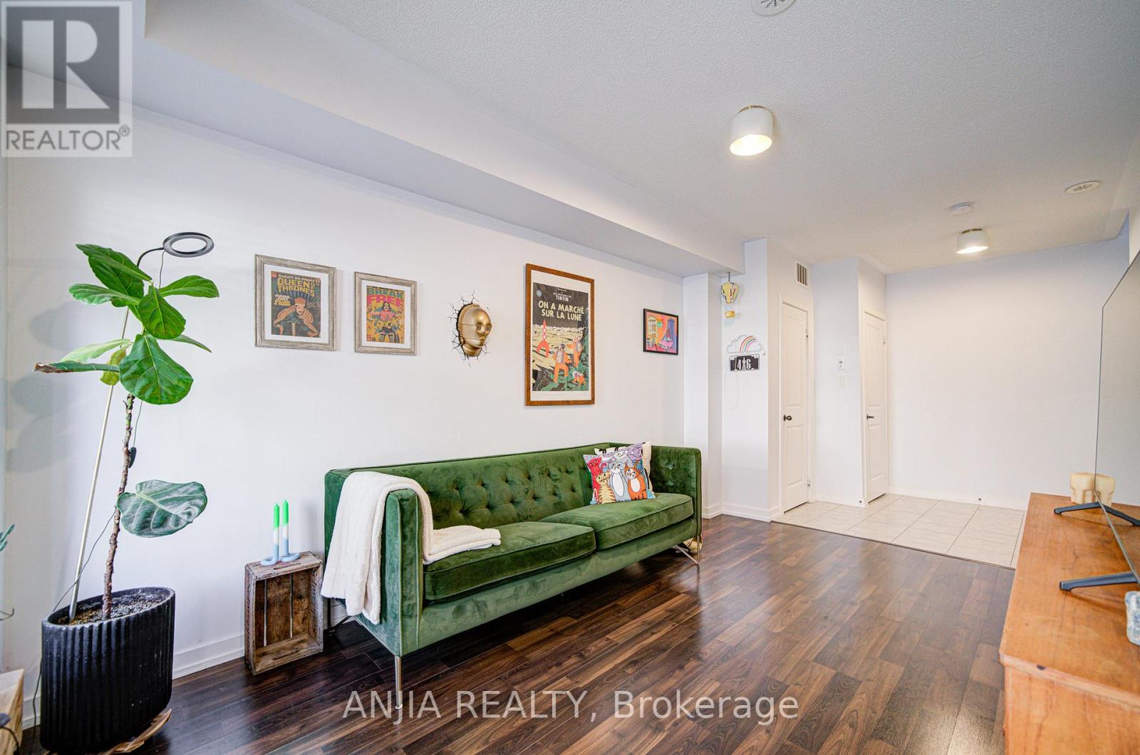 22 Arborea Lane, Whitchurch-Stouffville, Ontario  L4A 1X1 - Photo 10 - N12502920