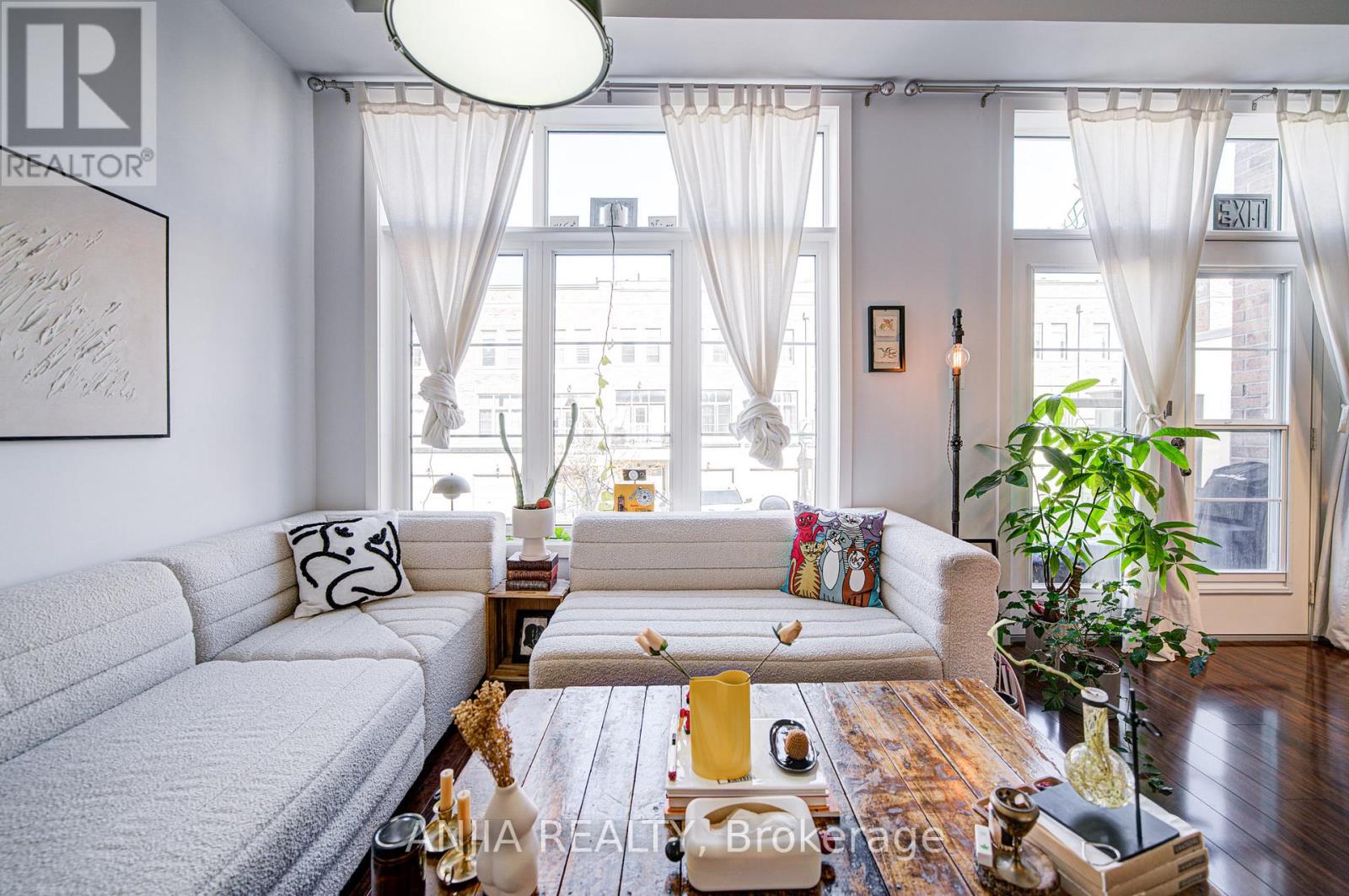 22 Arborea Lane, Whitchurch-Stouffville, Ontario  L4A 1X1 - Photo 23 - N12502920