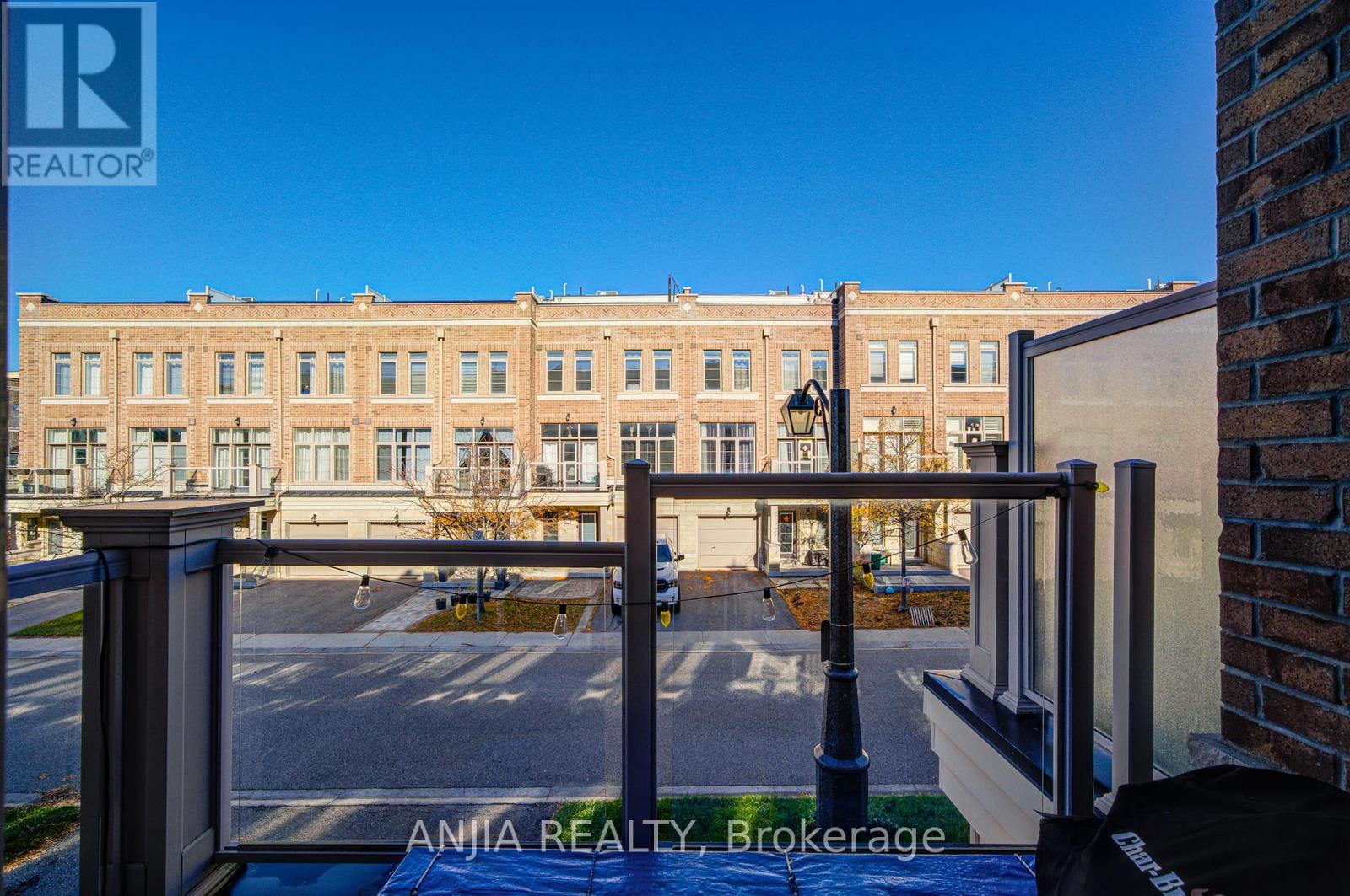 22 Arborea Lane, Whitchurch-Stouffville, Ontario  L4A 1X1 - Photo 34 - N12502920