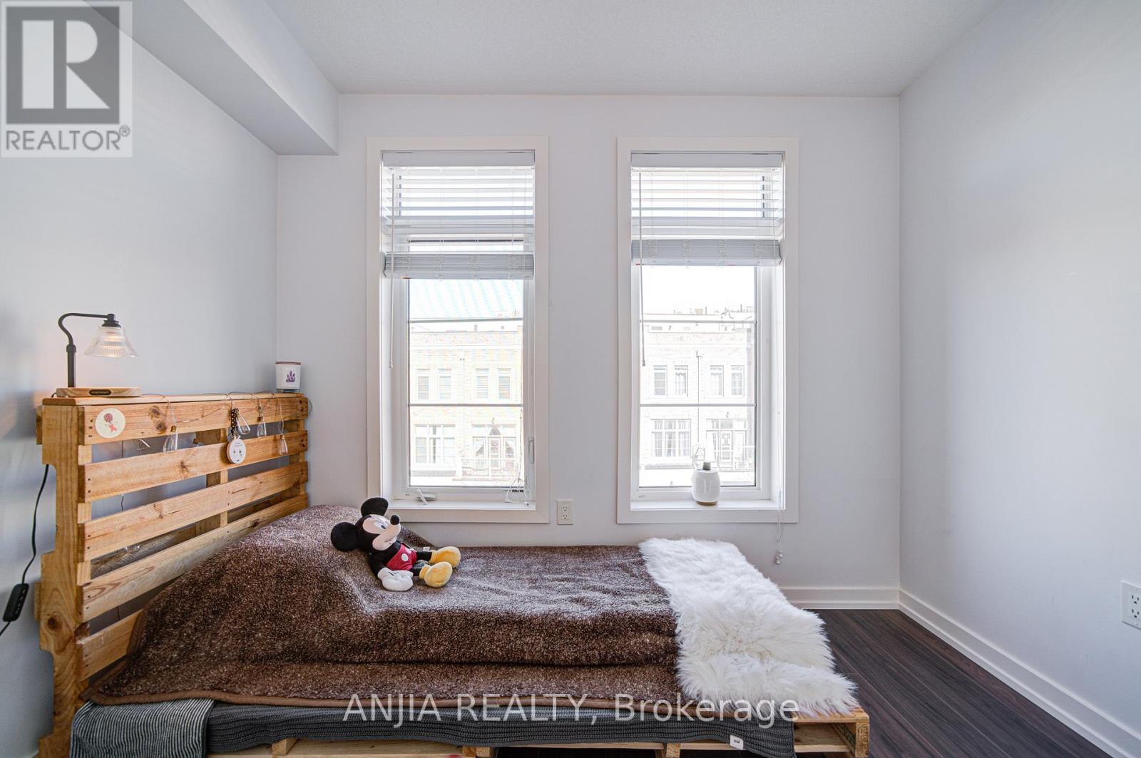 22 Arborea Lane, Whitchurch-Stouffville, Ontario  L4A 1X1 - Photo 45 - N12502920