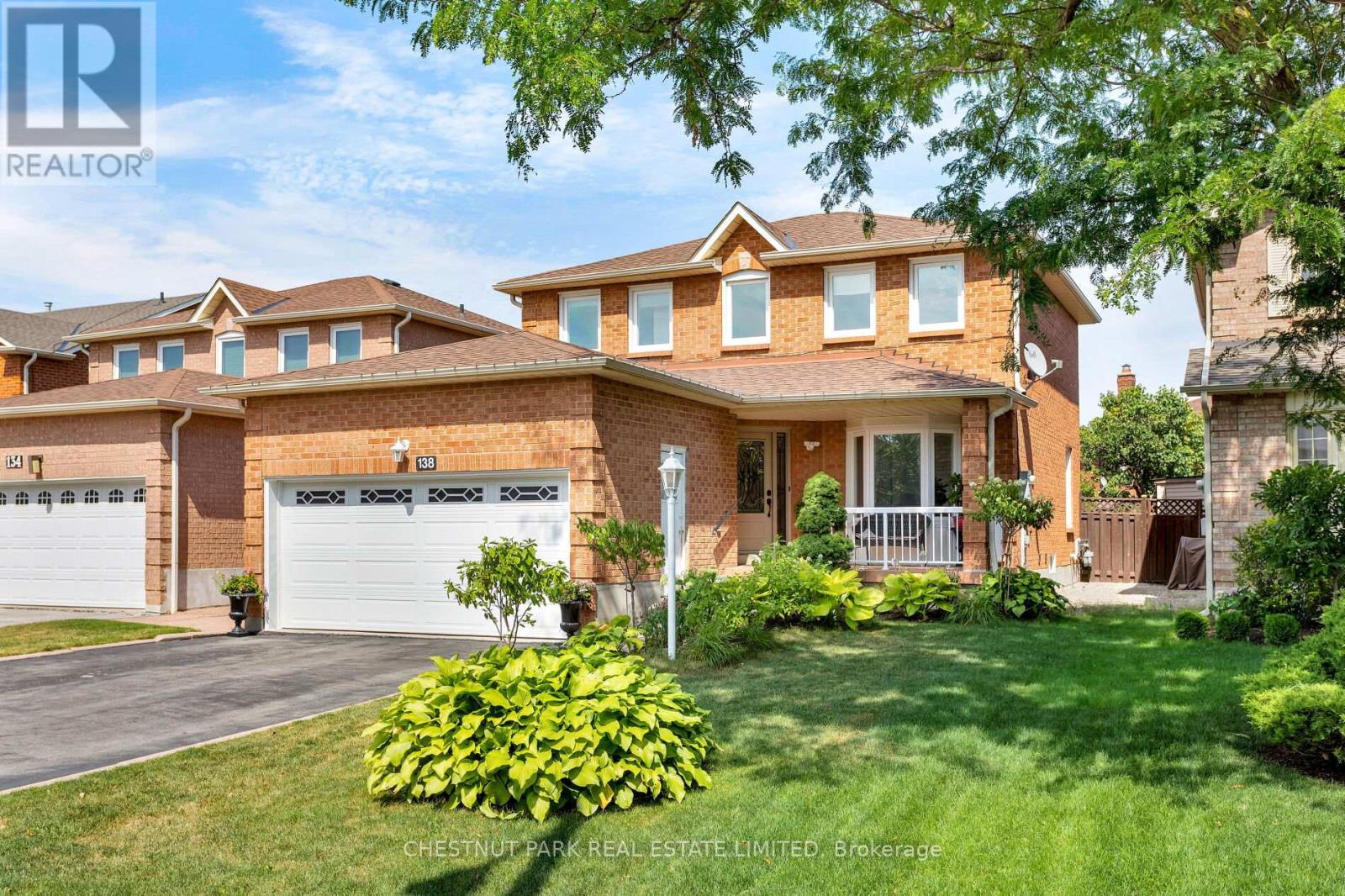 138 LARGO CRESCENT, Vaughan, Ontario