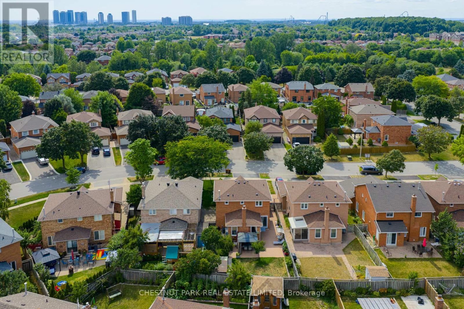 138 Largo Crescent, Vaughan, Ontario  L6A 1N1 - Photo 39 - N12502950