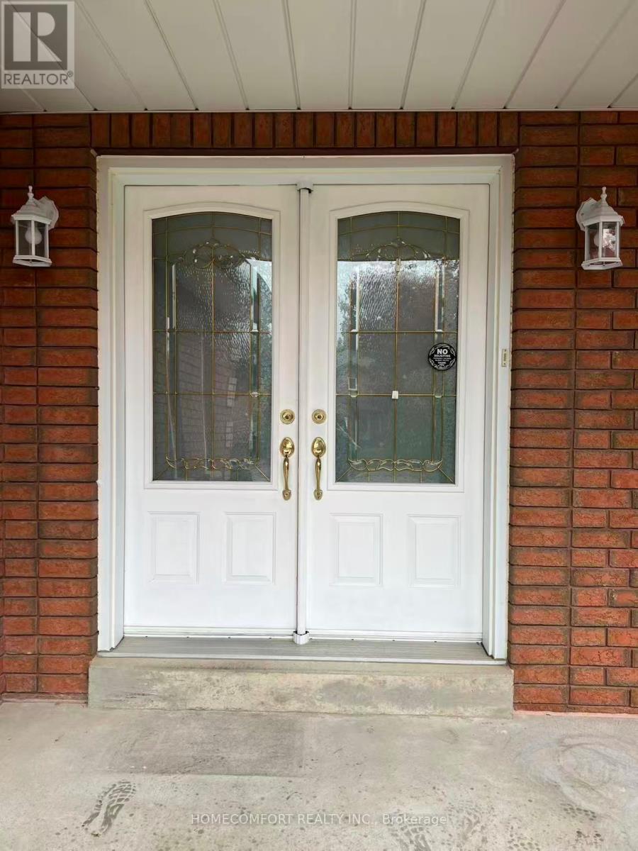 117 Compton Crescent, Bradford West Gwillimbury (Bradford), Ontario  L3Z 2X7 - Photo 2 - N12503112