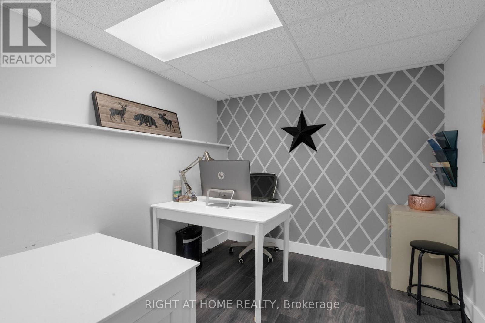 42 Byrnes Crescent, Penetanguishene, Ontario  L9M 1V9 - Photo 23 - S12502866