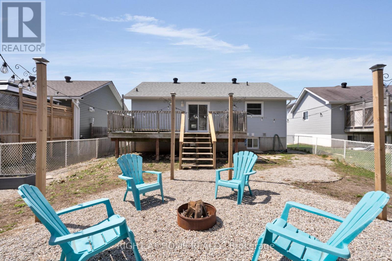 42 Byrnes Crescent, Penetanguishene, Ontario  L9M 1V9 - Photo 27 - S12502866