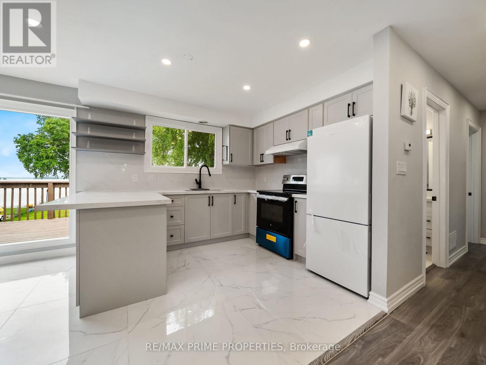 691 Glen Crescent, Orillia, Ontario  L3V 6R2 - Photo 11 - S12503110