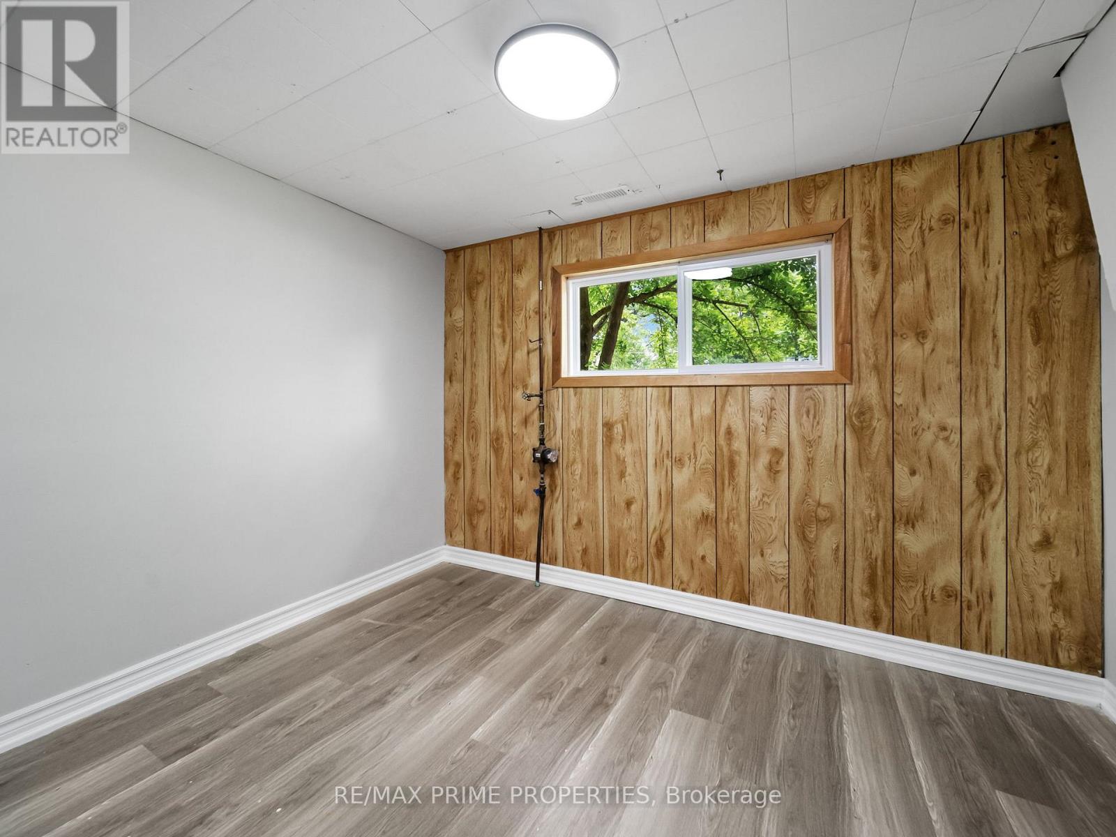 691 Glen Crescent, Orillia, Ontario  L3V 6R2 - Photo 20 - S12503110