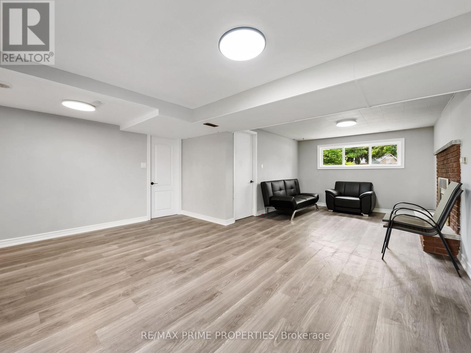 691 Glen Crescent, Orillia, Ontario  L3V 6R2 - Photo 25 - S12503110