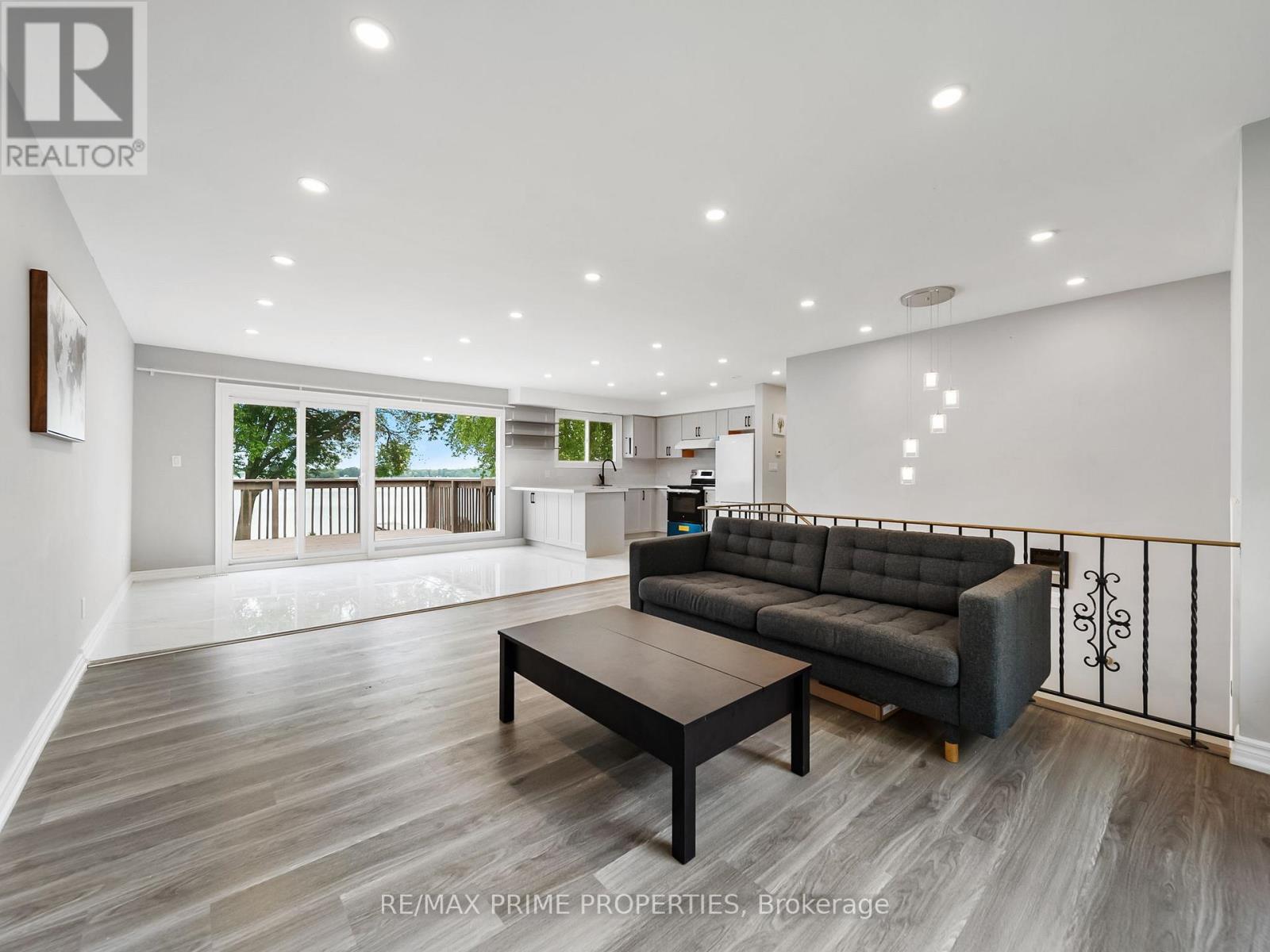 691 Glen Crescent, Orillia, Ontario  L3V 6R2 - Photo 6 - S12503110