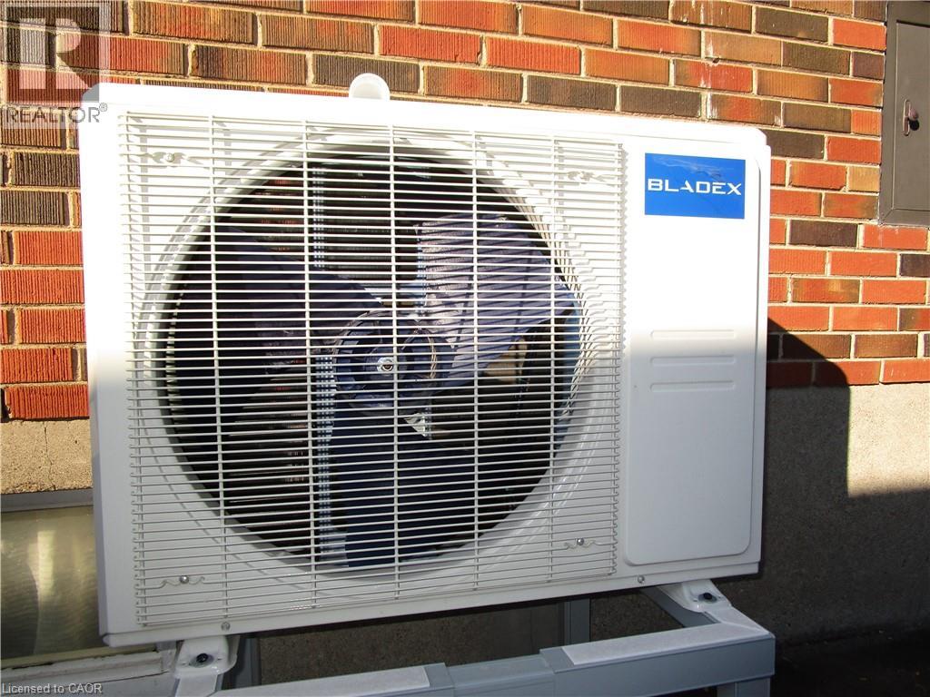 540 East 27th Street, Hamilton, Ontario  L8V 3H5 - Photo 21 - 40769551