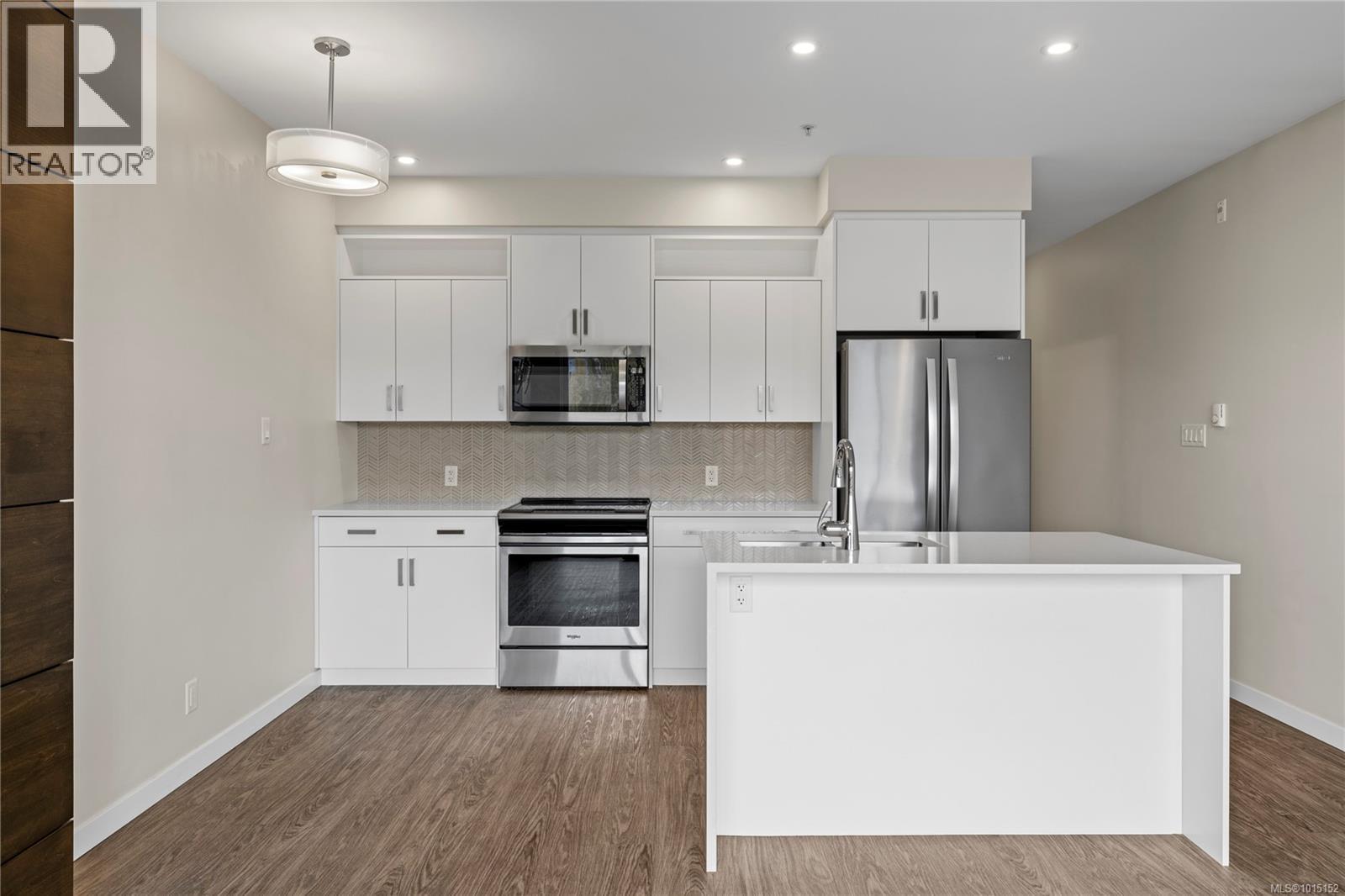 309 91 Chapel St, Nanaimo, British Columbia  V9R 0J3 - Photo 10 - 1015152