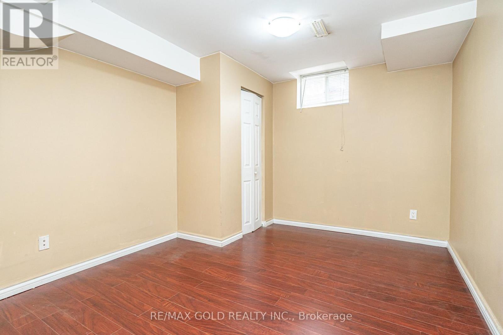 34 Jingle Crescent, Brampton, Ontario  L6S 0B2 - Photo 34 - W12495948