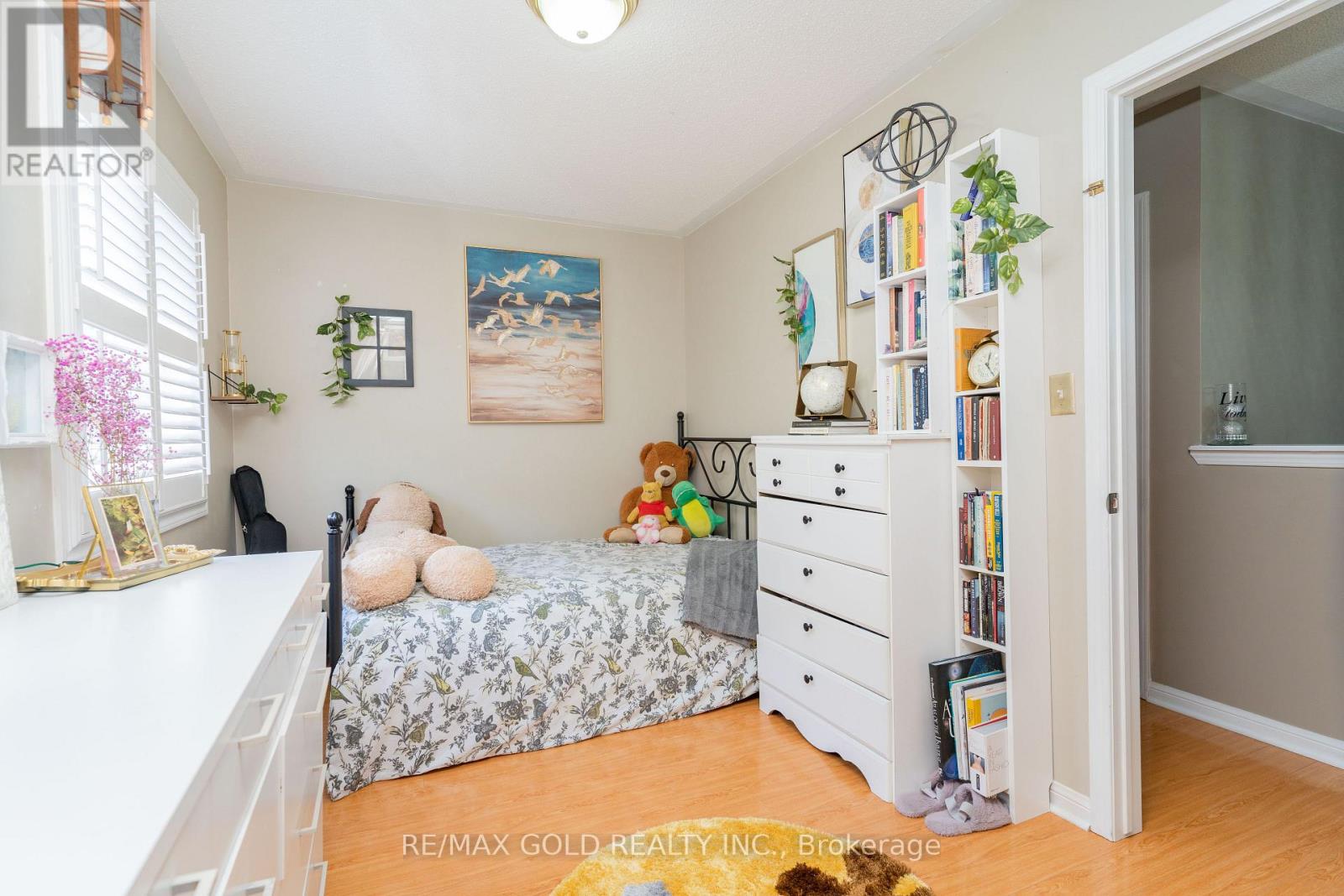 34 Jingle Crescent, Brampton, Ontario  L6S 0B2 - Photo 27 - W12495948